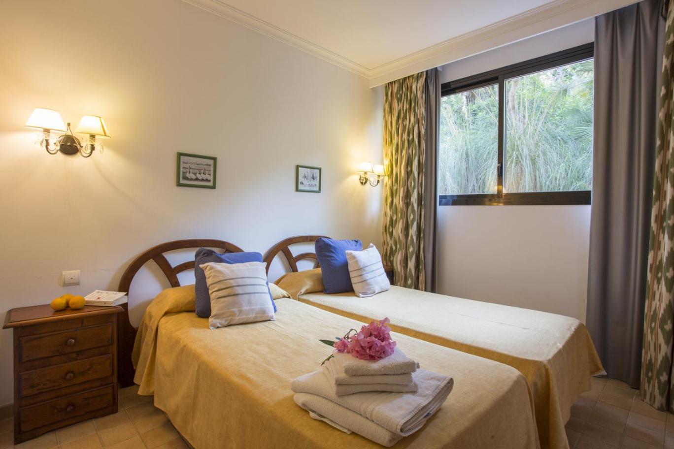 Villa With Private Mountain Ideal Runners Trailers Near Beach Approx 5 Min Walking Beach,Property Belong Puerto Pollensa Villas And Apartments Bagian luar foto