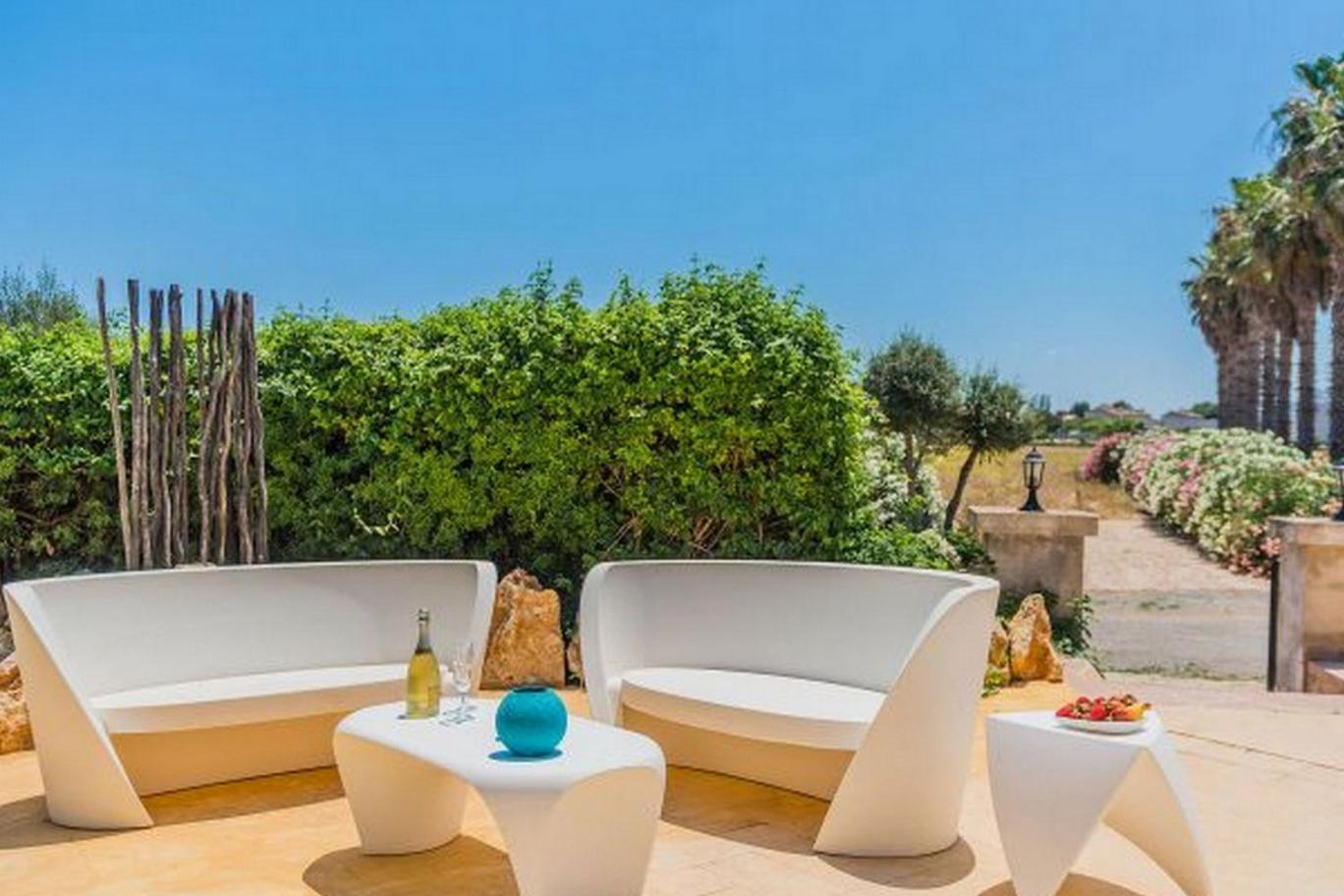 Villa With Private Mountain Ideal Runners Trailers Near Beach Approx 5 Min Walking Beach,Property Belong Puerto Pollensa Villas And Apartments Bagian luar foto